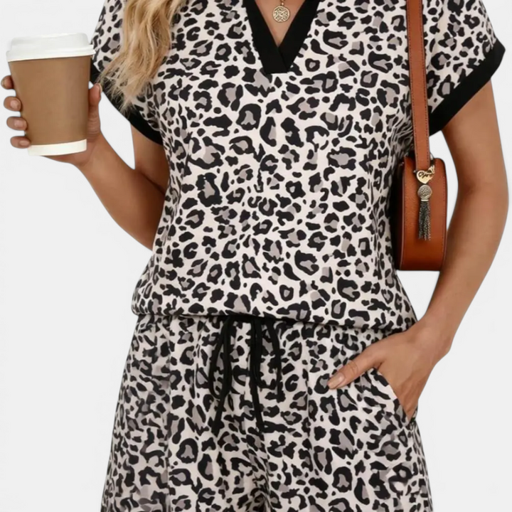 Leopard Apricot