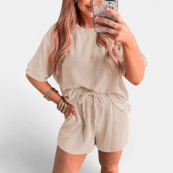 SUNNY™ – Wavy Print Lounge Two-Piece Set