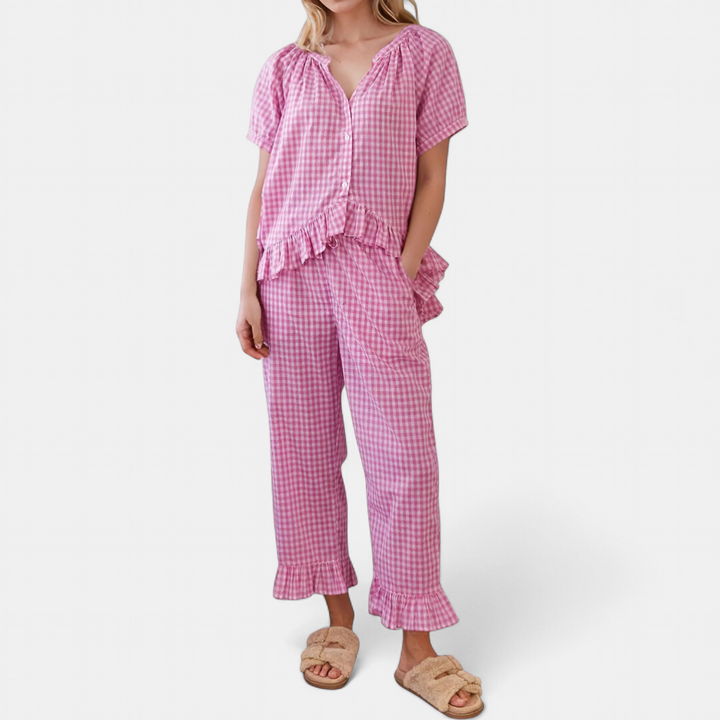 LOTTIE™ – Cozy Plaid Ruffle Pajamas Set
