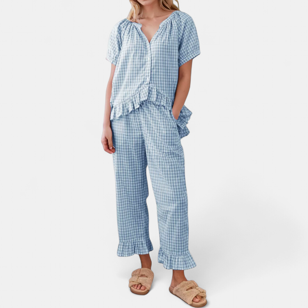 LOTTIE™ – Cozy Plaid Ruffle Pajamas Set