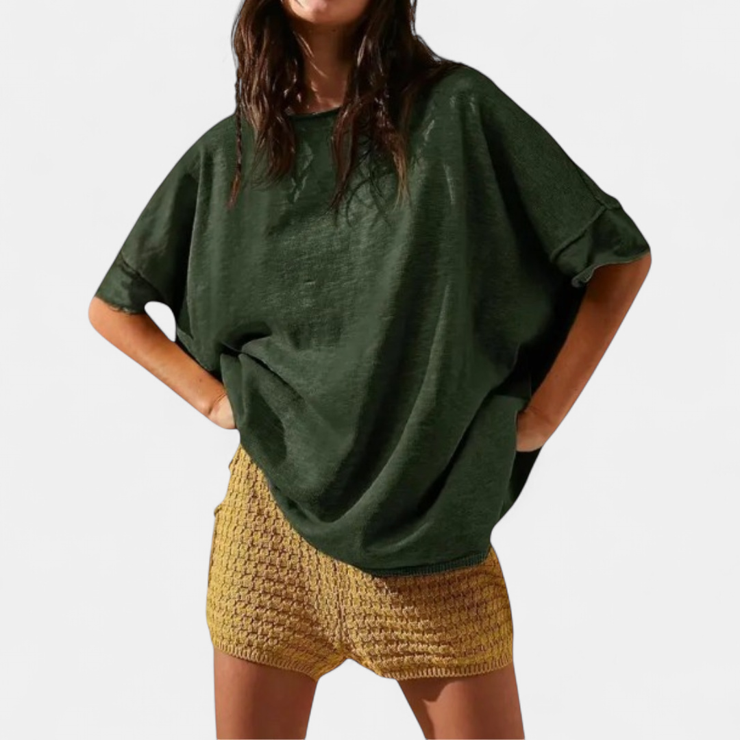 GEMMA™ – Relaxed Side-Slit Tunic Tee