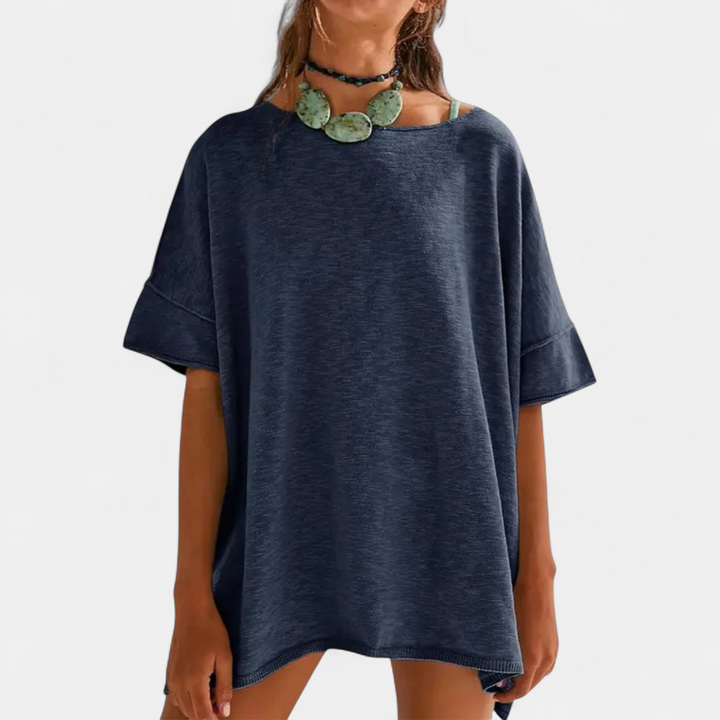 GEMMA™ – Relaxed Side-Slit Tunic Tee